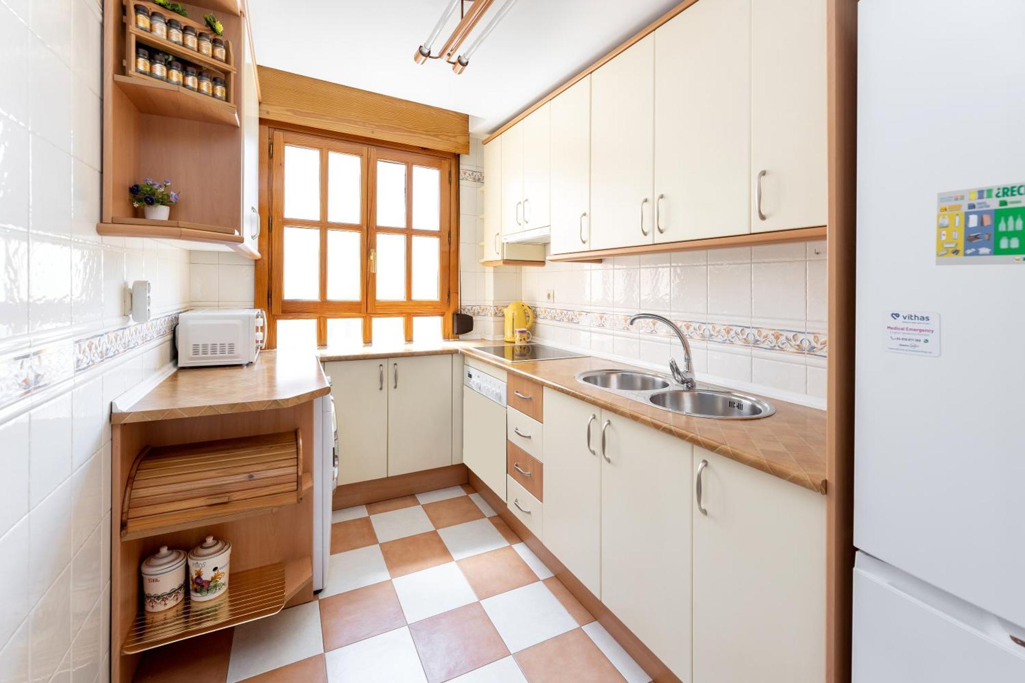 Apartamento Adultos Centro N V 1 Free Parking Granada Bagian luar foto